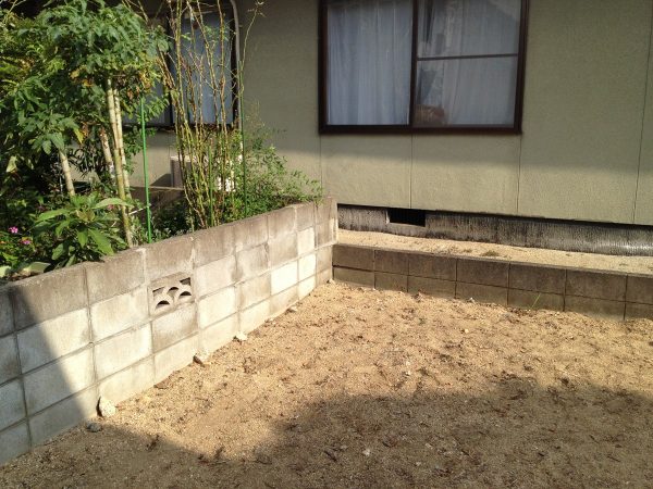 ブロック塀とフェンス